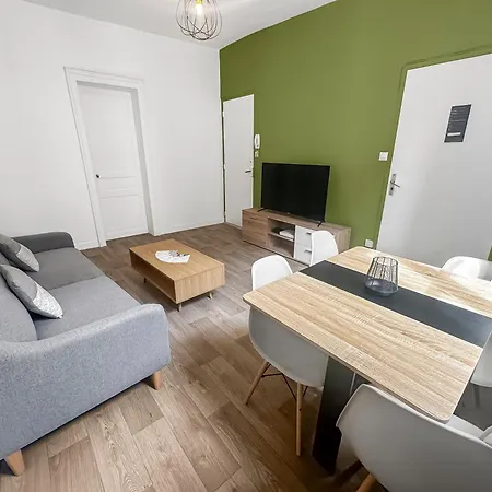 Lägenhet Au Marche De