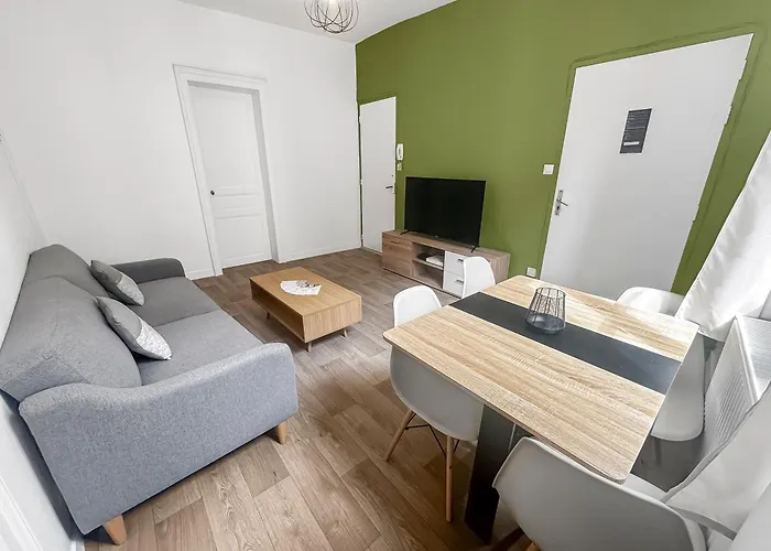 Lägenhet Au Marche De